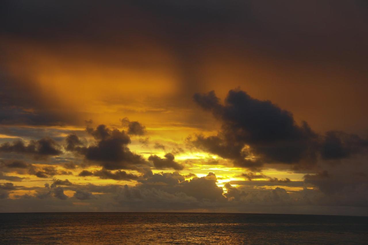 Ahiva Village Fulhadhoo Exterior photo