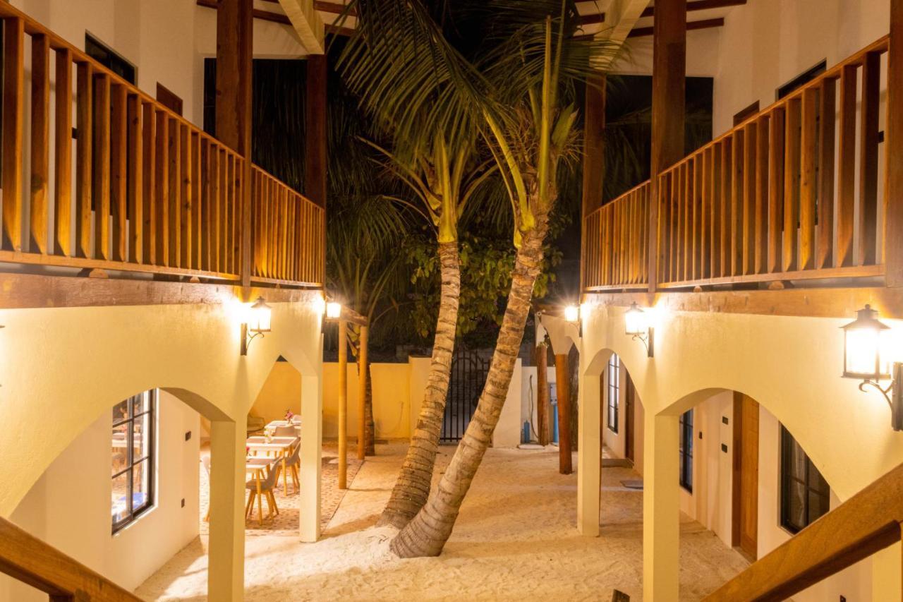 Ahiva Village Fulhadhoo Exterior photo